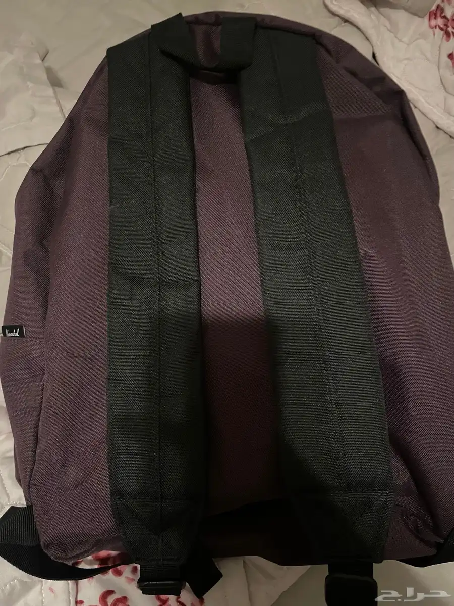 شنطة ظهر ماركه هيرشيل herschel 1
