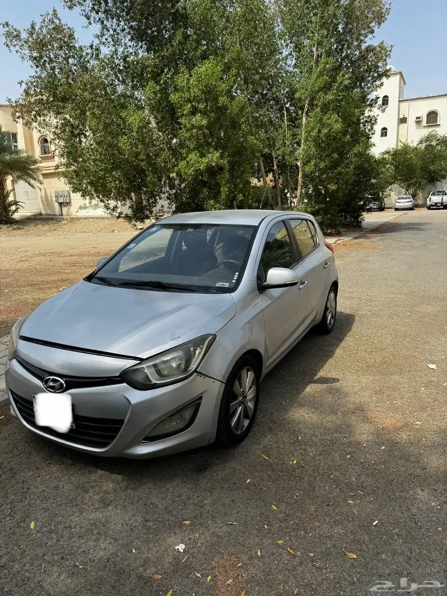 هونداي اي تونتي ( I 20 ) للبيع موديل 2013 الممشى 500 ألف 5