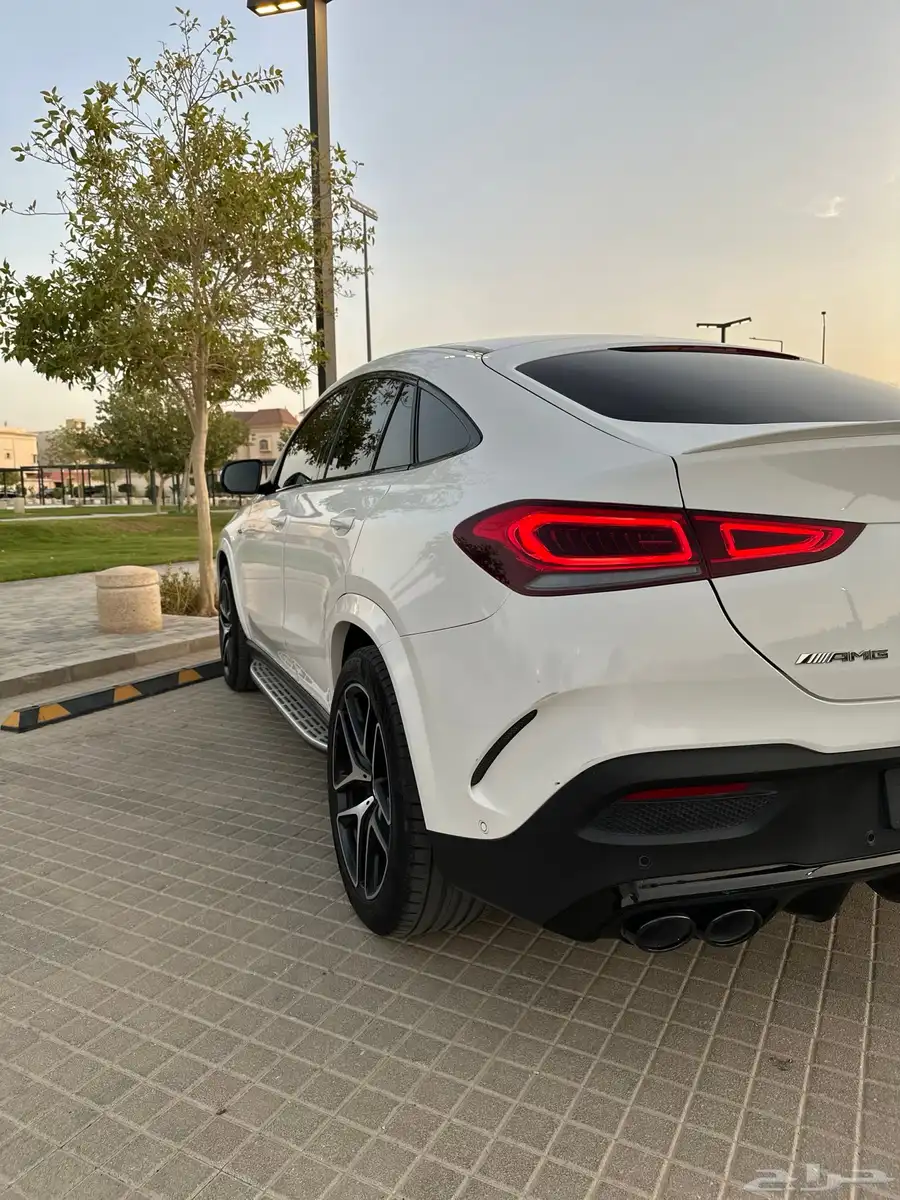 للبيع جيب مرسيدس GLE53 جي ال اي 53موديل 2022 10