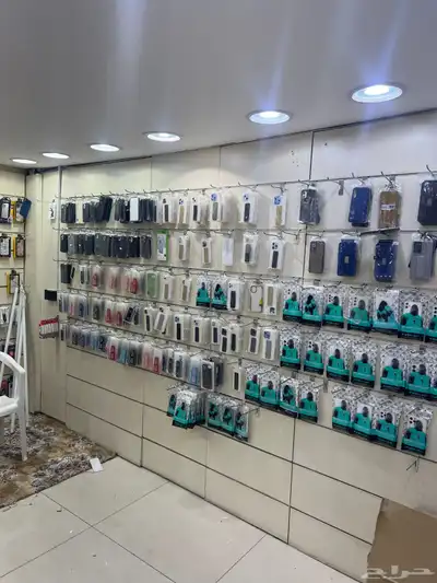 محل اتصالات للتقبيل  مجمع الابراج 1