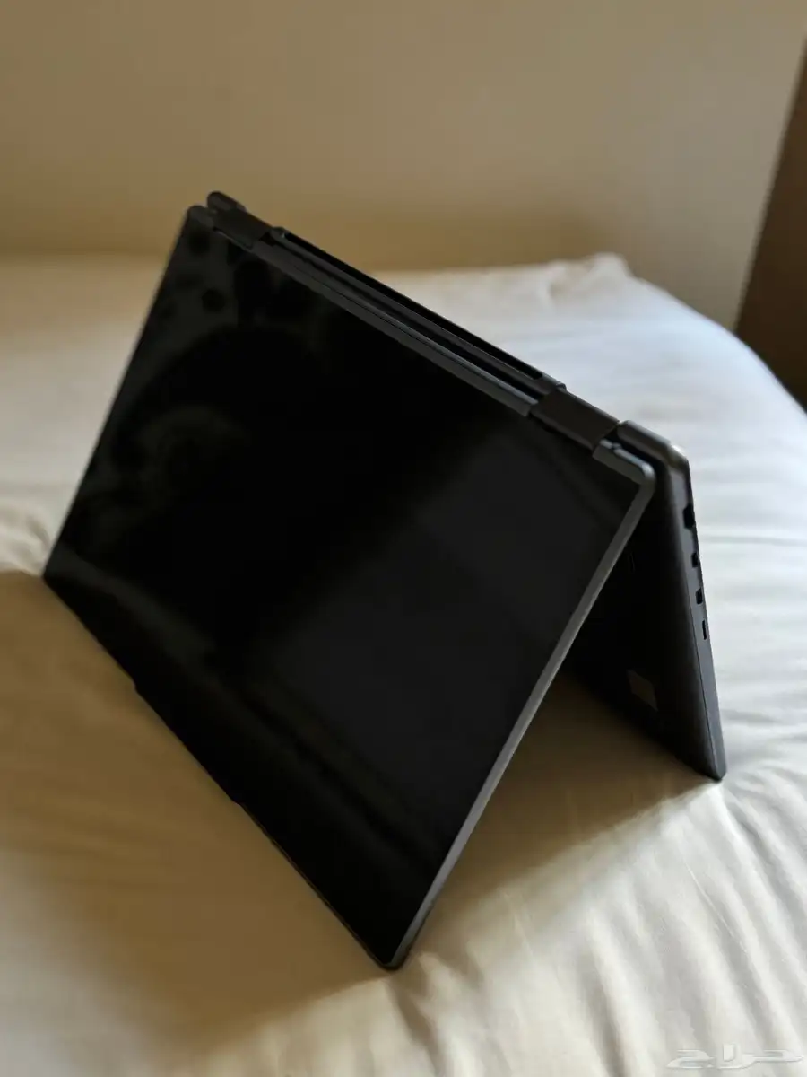 لابتوب لينوفو Lenovo laptop Yoga 7 1