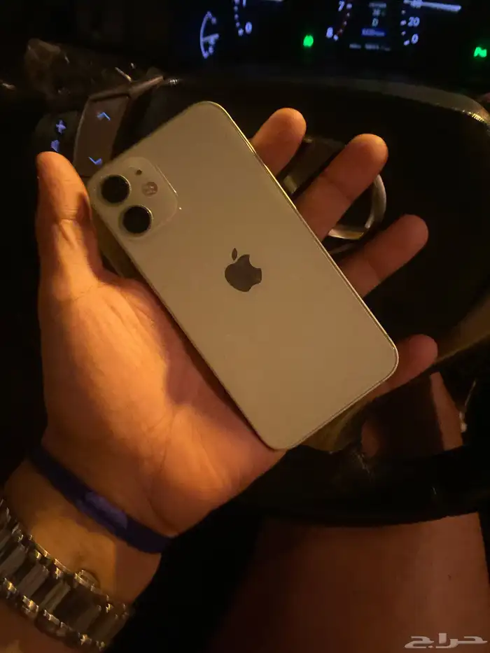 ميني iPhone 12 اللون تفاحي 0
