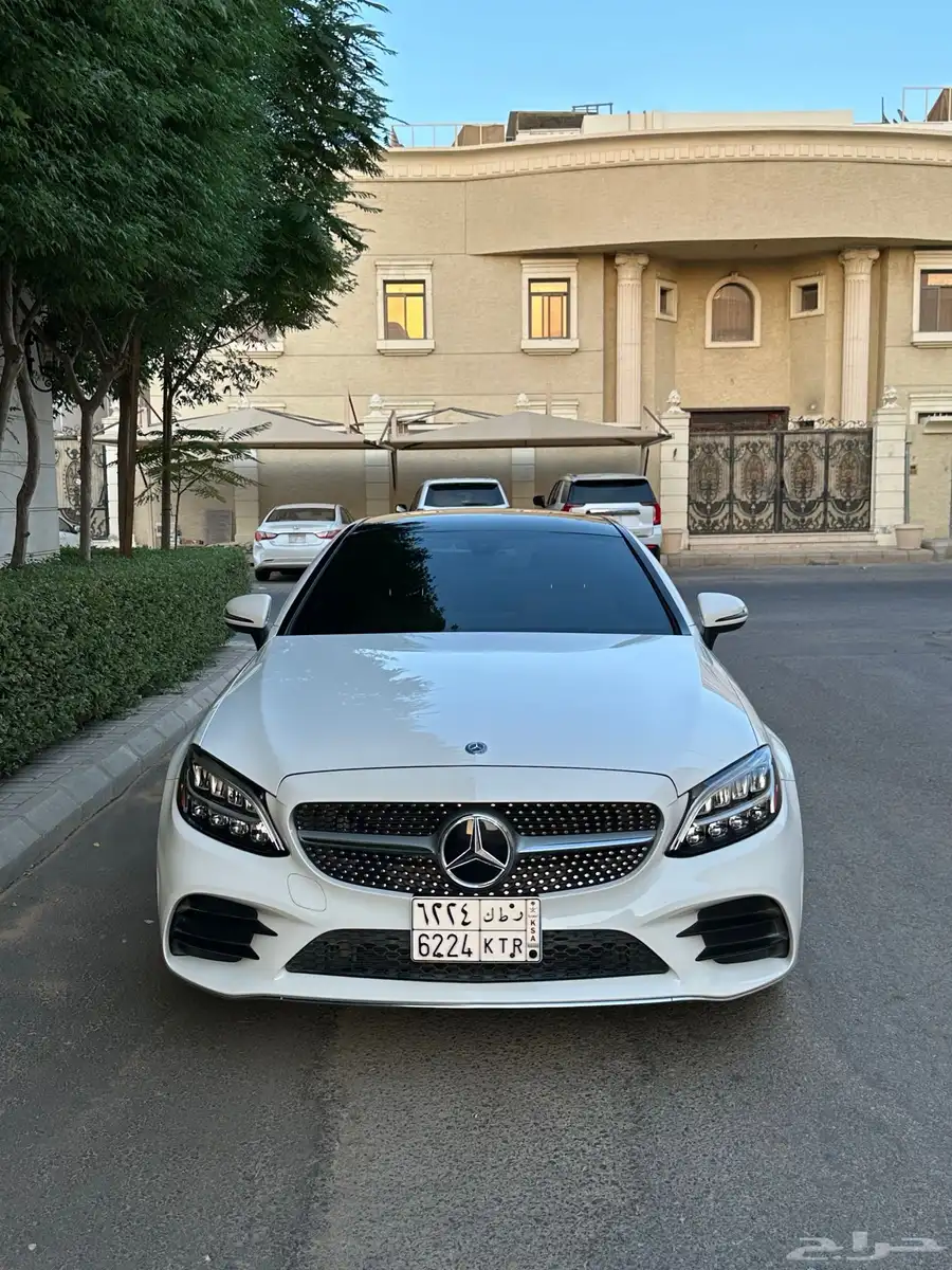 مرسيدس 2019 كوبيه C300 AMG kit 0
