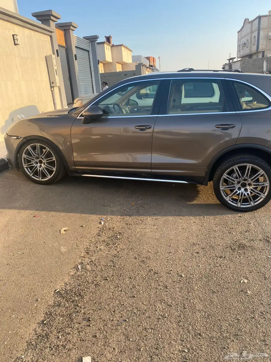 بورش كايين 2013 1
