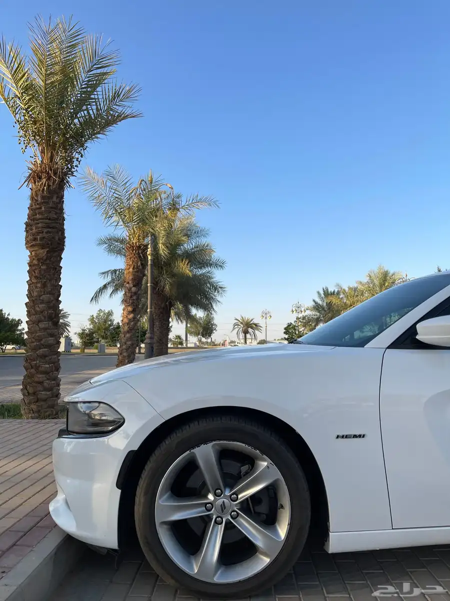 تشارجر 2018 R T 4