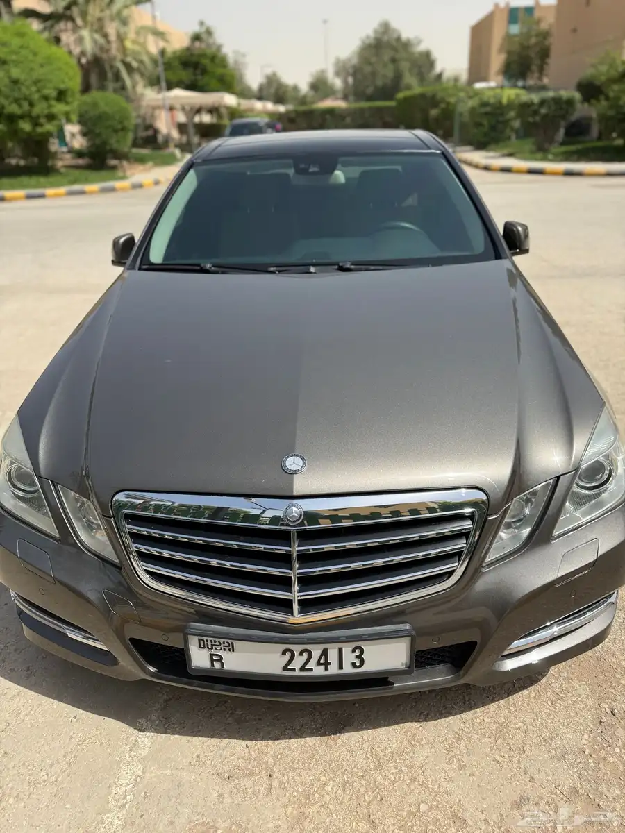 مرسيدس E300 1