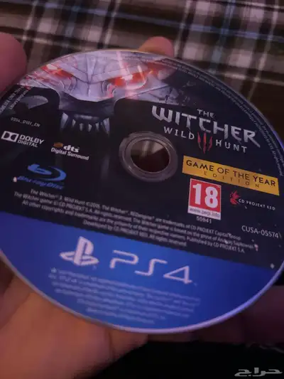 يد بلايستيشن 5 اصلية   شريط The Witcher 1