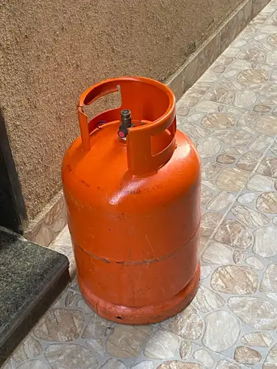 إسطوانة غاز انباعت 1