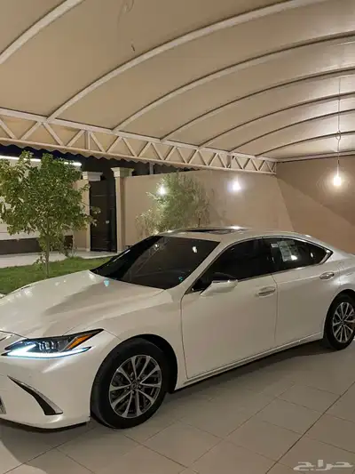 لكزس ES350 موديل 2024 7