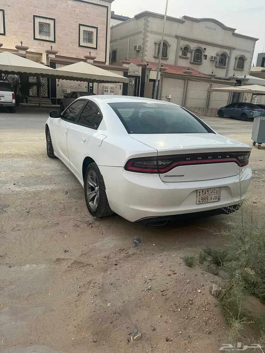 للبيع دوج تشارجر 1