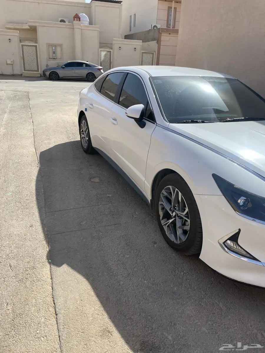 سوناتا 2021 ماشيه 205 يوجد بها باب ورفرف مكينه شرط ارباقات 1