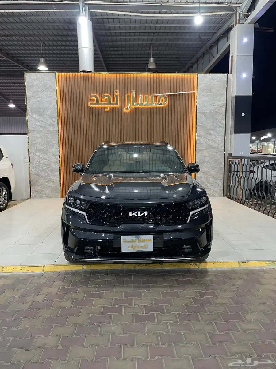 سورنتو موديل 2023 فل كامل 1