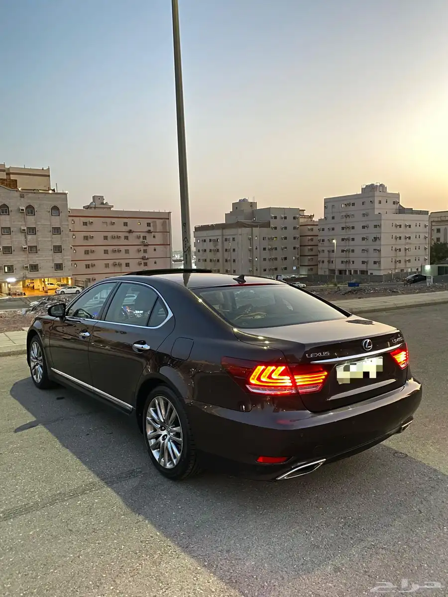 للبيع لكزس 2013 460 LS 4
