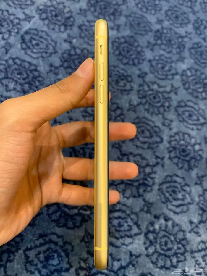 ايفون Xr اصفر 2