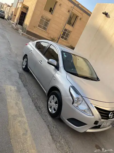 للبيع نيسان صني 2017 1