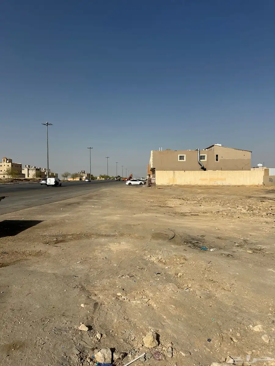 للإيجار   أرض تجارية مميزة في حي ظهرة لبن على طريق الطائف 4