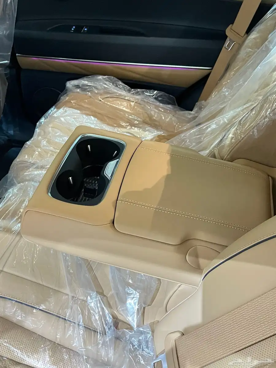 جنسس GV80 2023 11