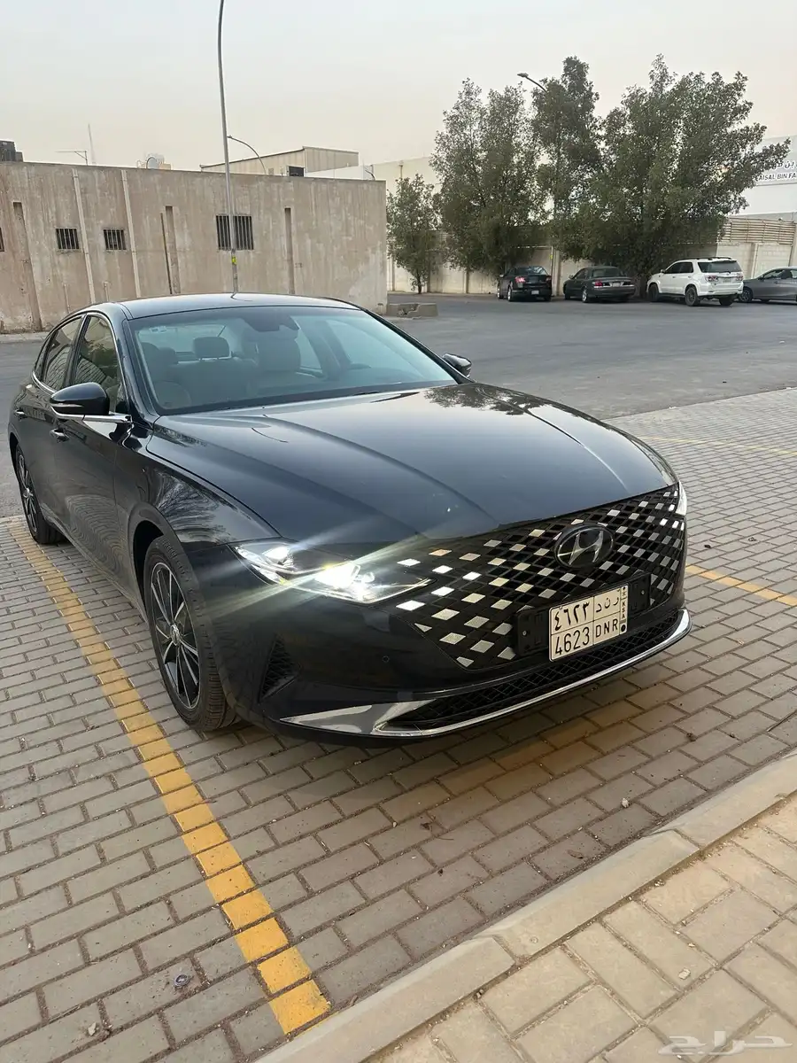 للبيع أزيرا 2022 3