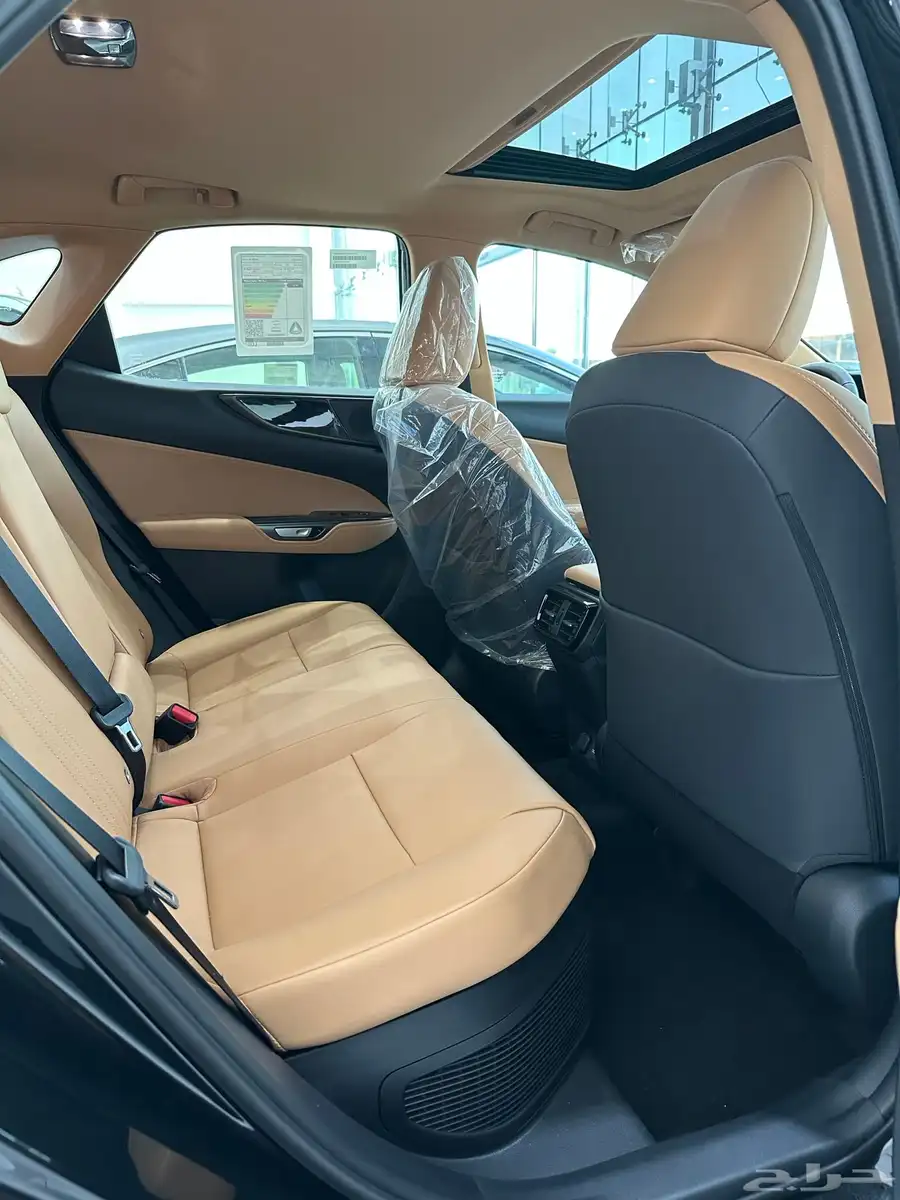 لكزس NX350AH 2025 10