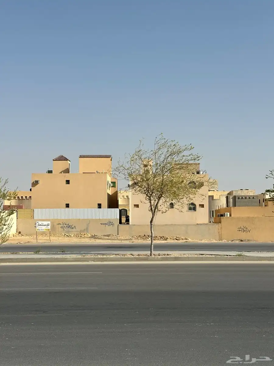للإيجار   أرض تجارية مميزة في حي ظهرة لبن على طريق الطائف 3