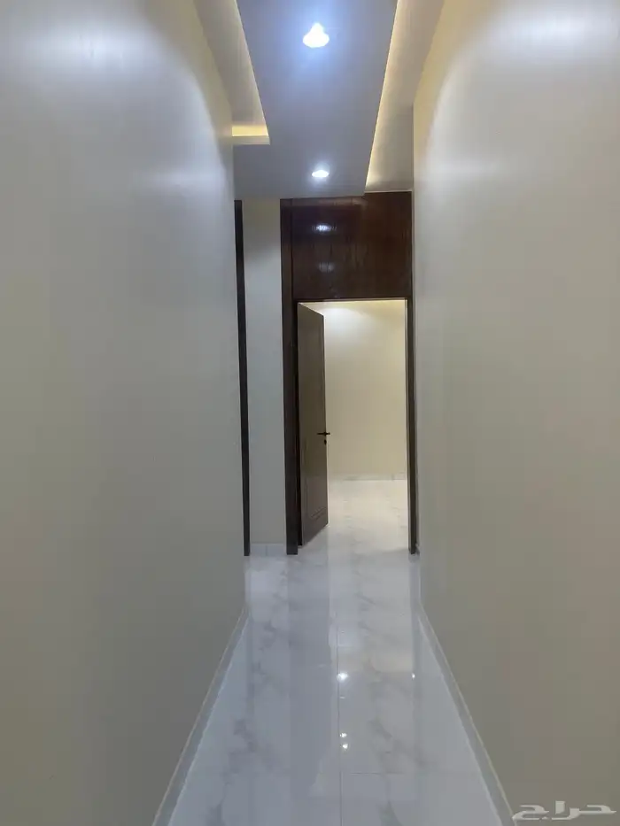 للبيع شقه علويه بدرج داخلى من الشقه للسطح بسعر 530 الف 16