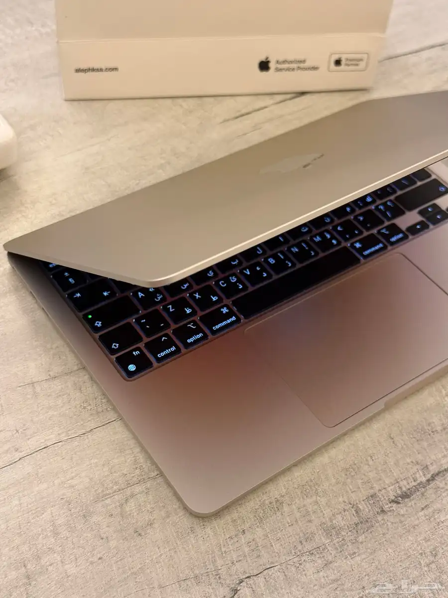 لابتوب آبل ماك بوك M2 1