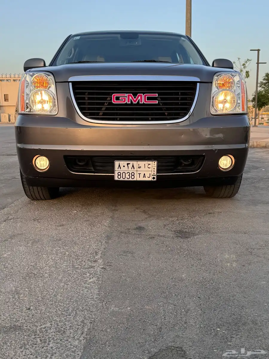 للبيع جمس يوكن 2013 دبل 2