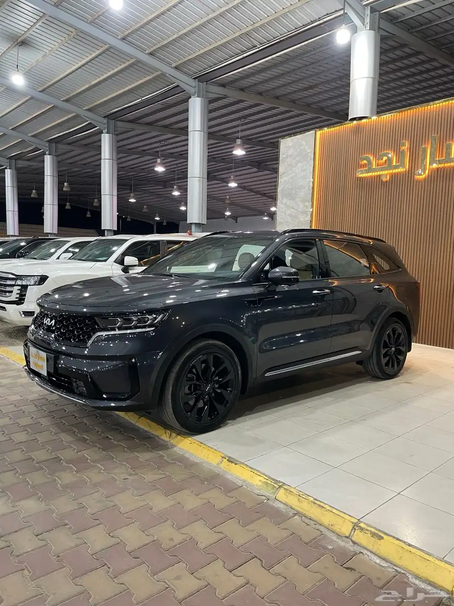 سورنتو موديل 2023 فل كامل 5