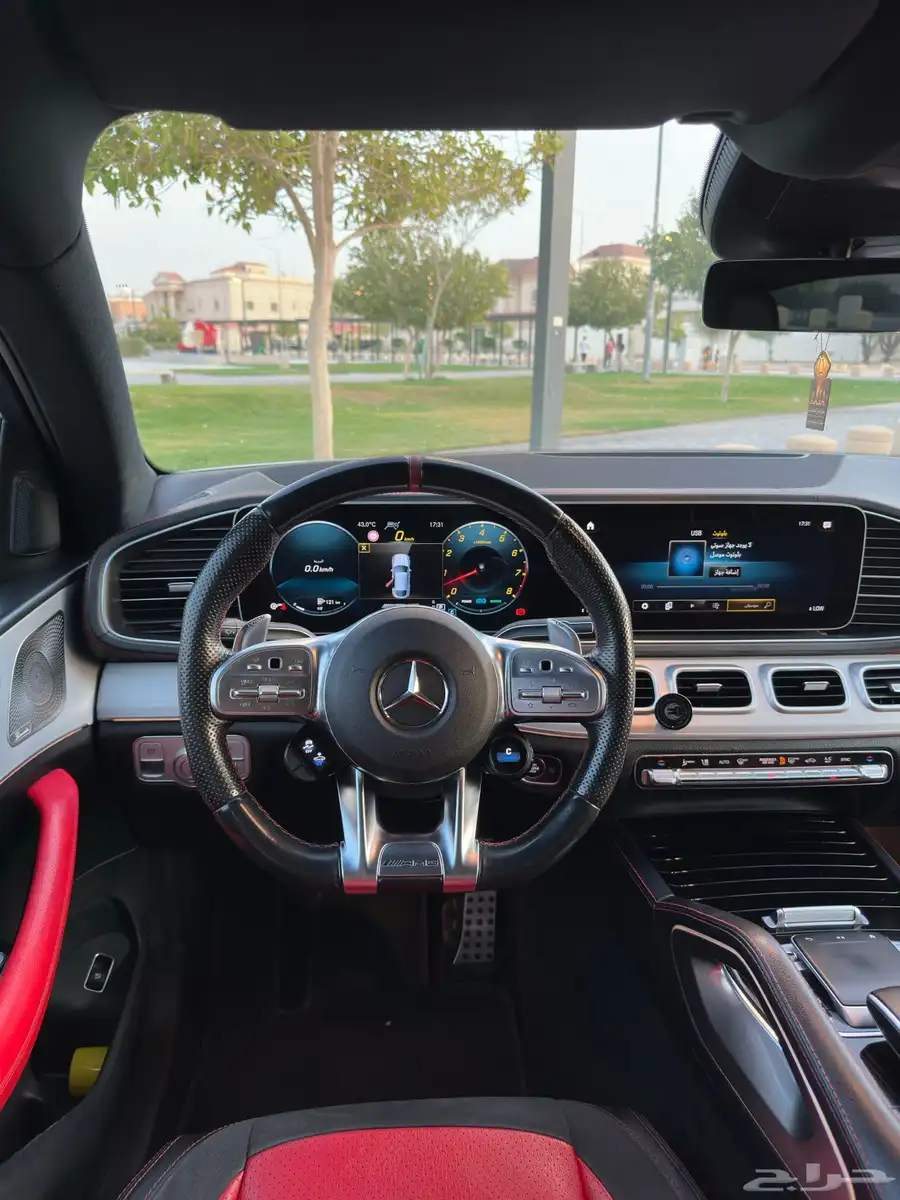 للبيع جيب مرسيدس GLE53 جي ال اي 53موديل 2022 2