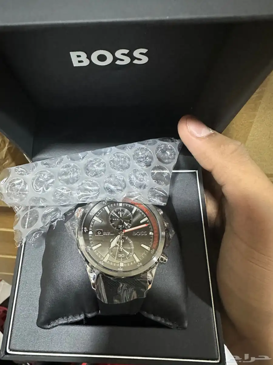 ساعة BOSS رجالية 1