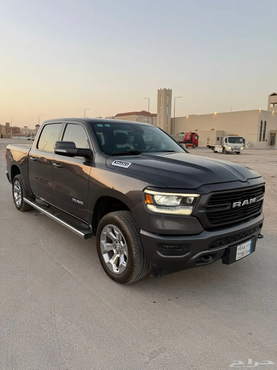 رام 1500 بيق هورن 2021 7