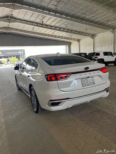 فورد توروس 2024 الناغي شبه جديد 10