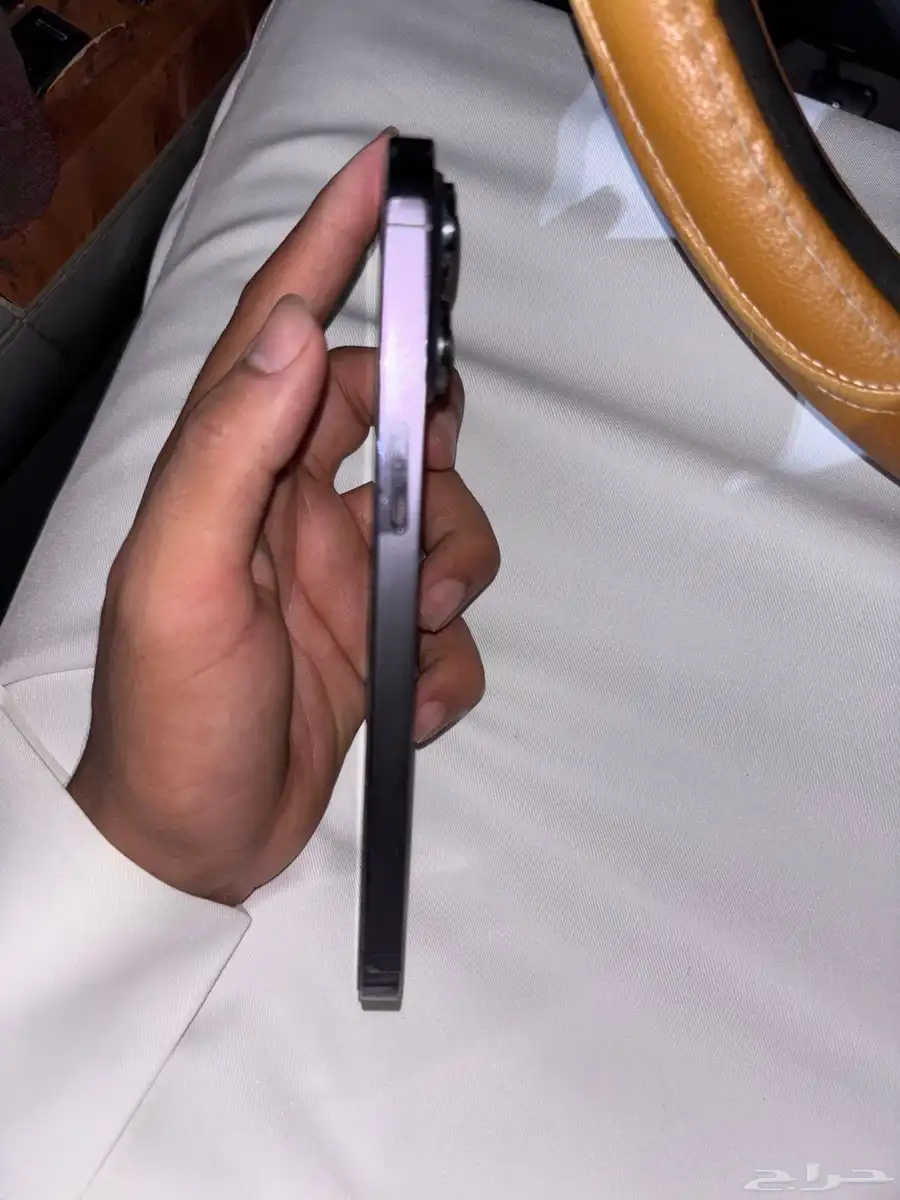 14 برو ماكس نظيف . 3