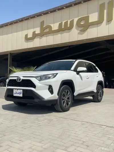 للبيع تويوتا راف فور 2023 دبل 0