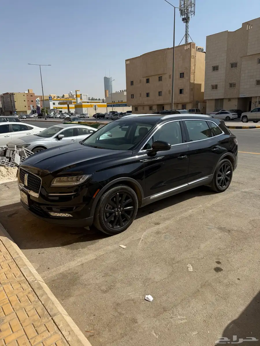 لينكون نوتيلوس 2023 اسود 0