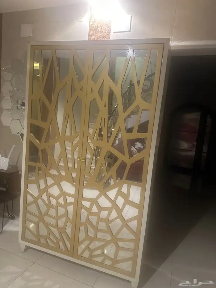 دولاب عبايات 0