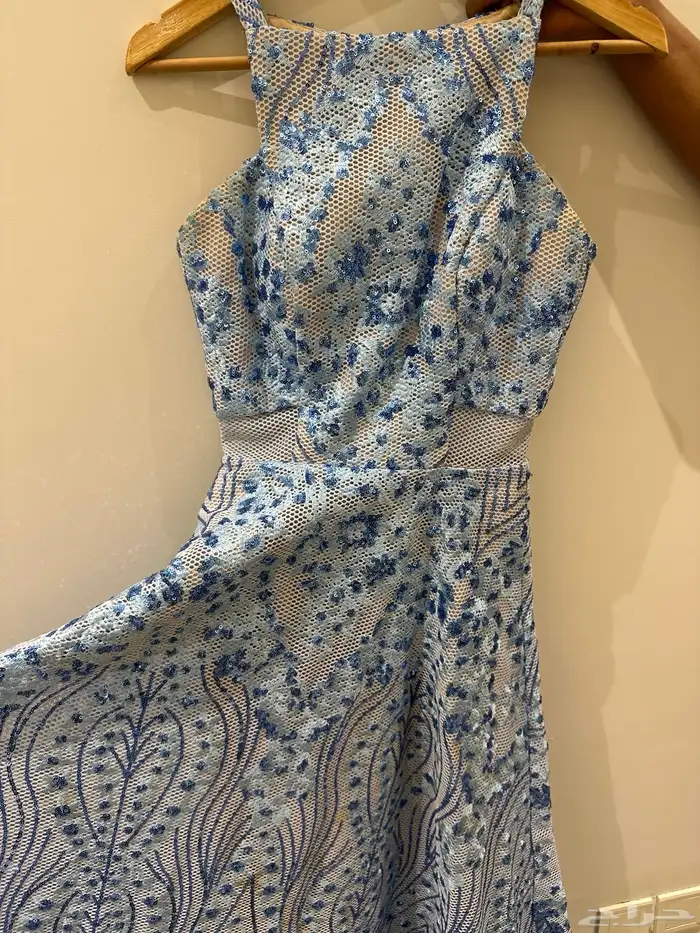 فساتين للبيع 5