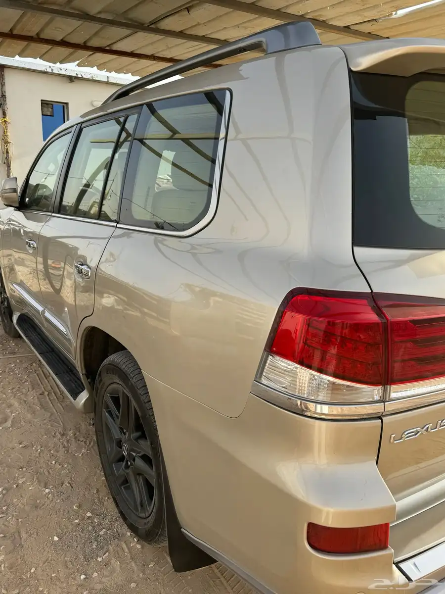 للبيع لكسز 2014 LX 570 0