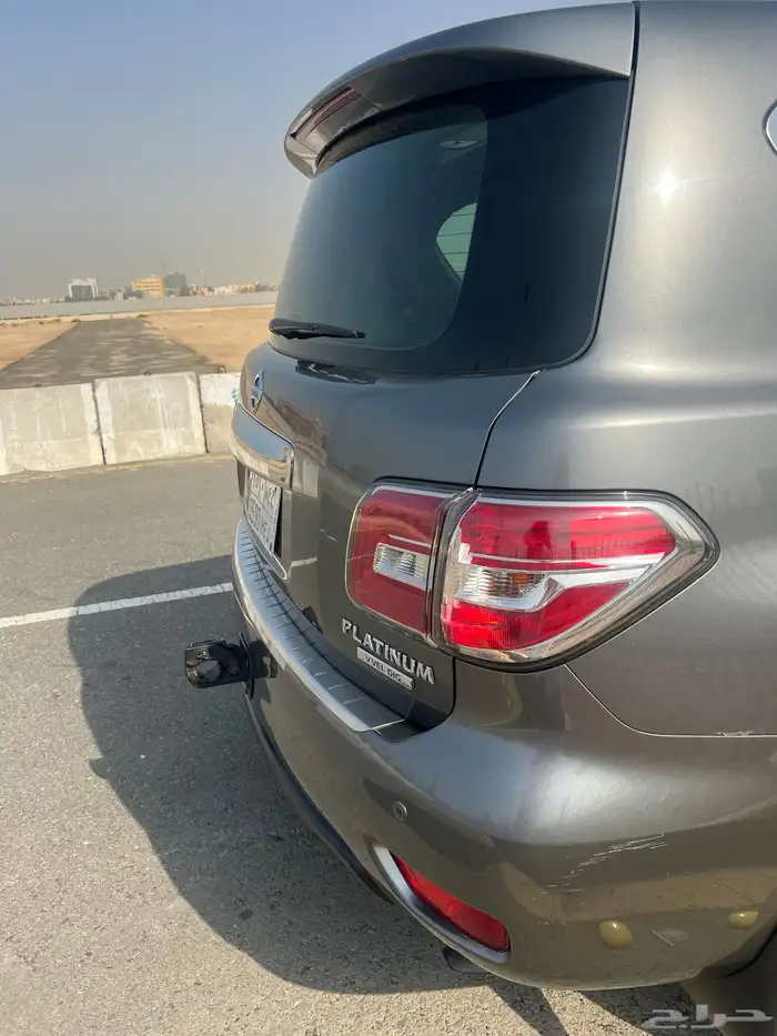 نيسان باترول بلاتينيوم 8سلندرمكينة400العداد198000ألف كم 23