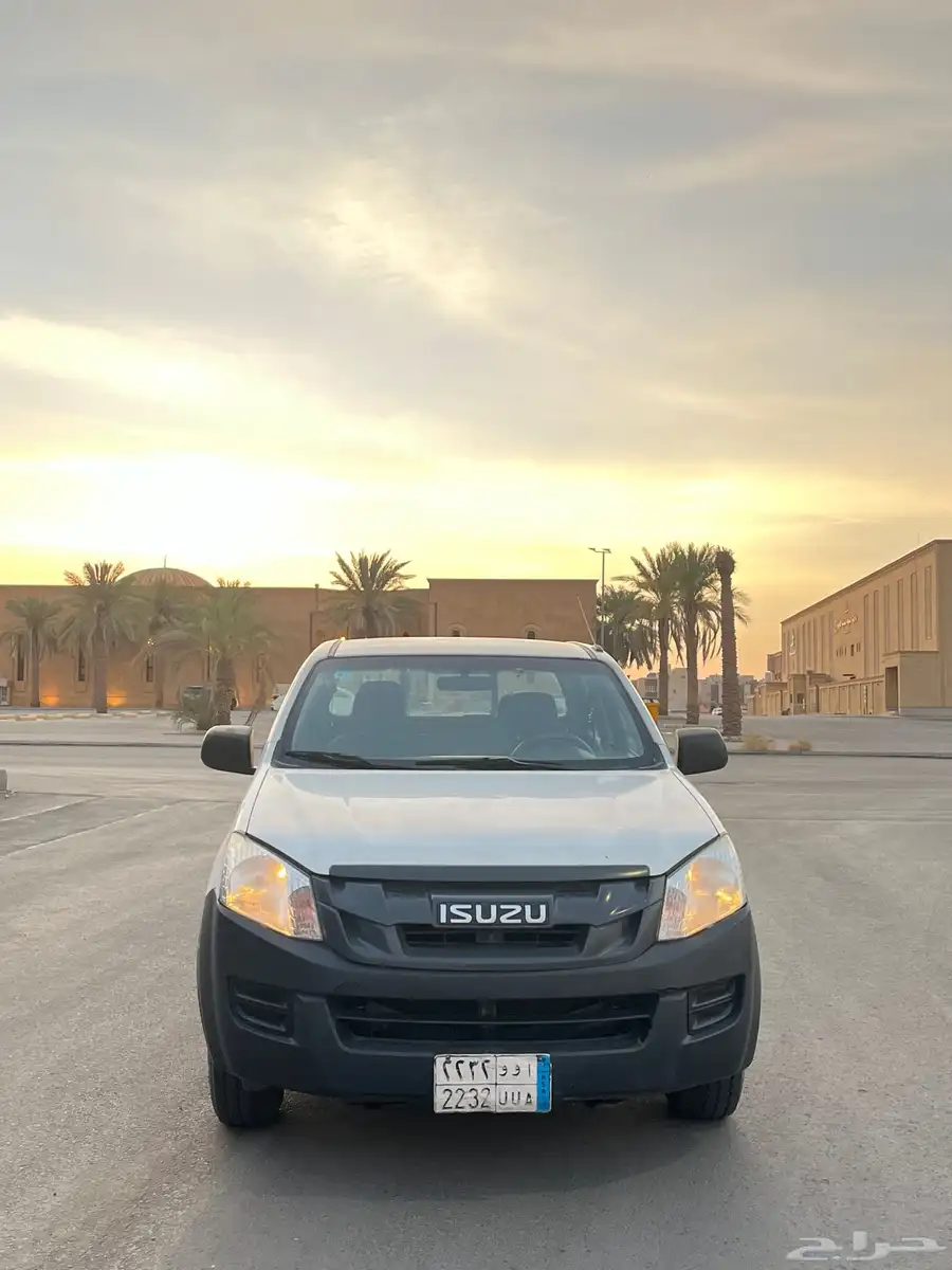 ايسوزو 2015 ديزل بدون دبل 1