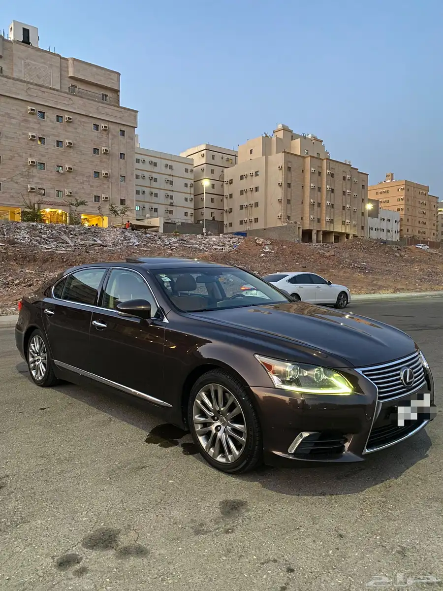للبيع لكزس 2013 460 LS 1