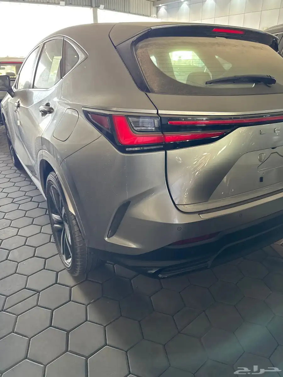 لكزس NX350AA موديل 2025 4