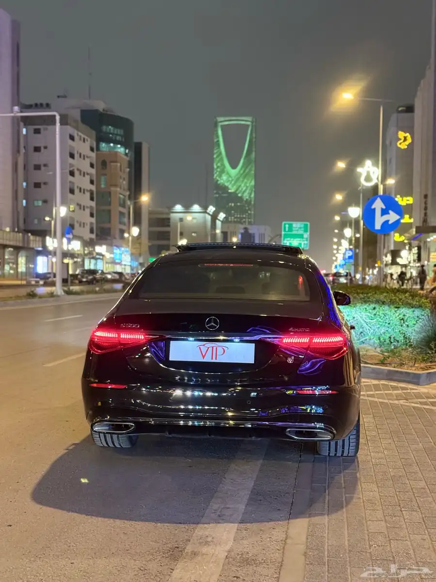 سيارات فارهه للإيجار 31