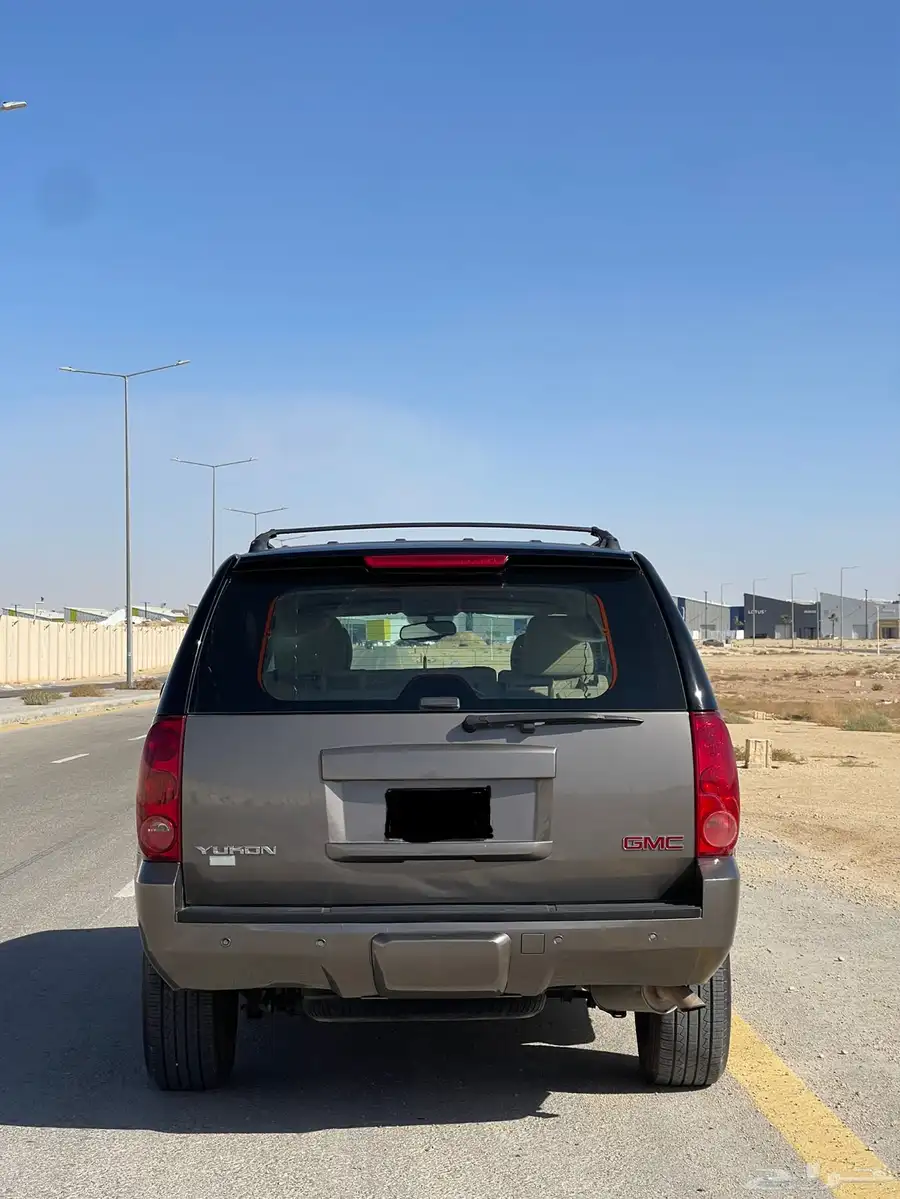 جي ام سي يوكن 2013 1