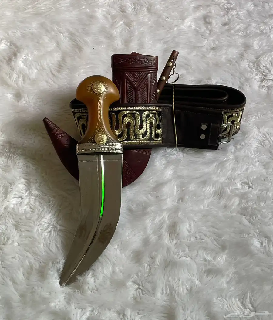 جنبيه مكعبه حك زراف 0