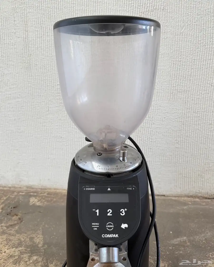 طاحونة قهوة كومباك E8 1