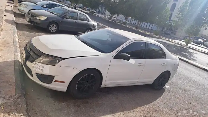 فورد فيوجن2010 للبيع 7000 صافي والبيع مستعجل 8