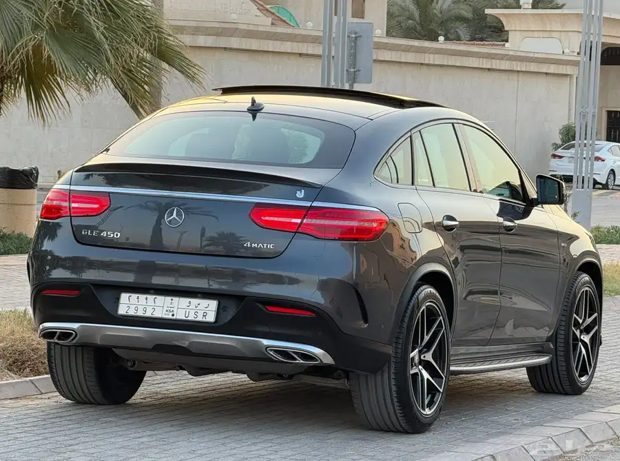 جيب مرسيدس GLE450 فل كامل 2016 وكاله 10