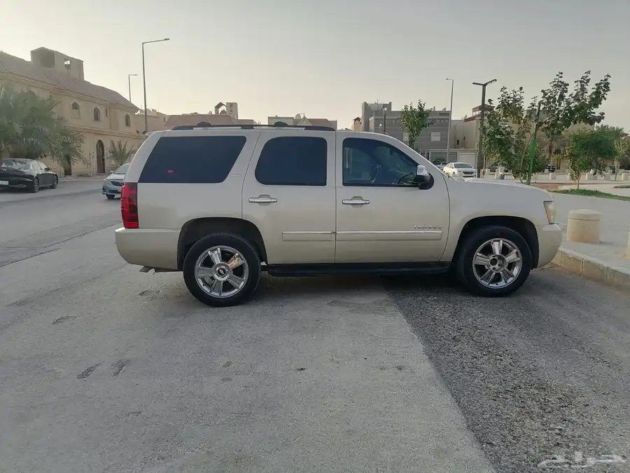 تاهو LTZ وارد العيسى مالك أول 3