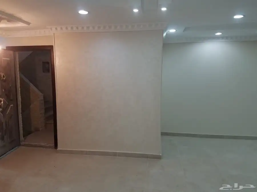 شقة في القاهره للبيع جديده ولم تسكن وقريبة من محور 26 يوليو 4